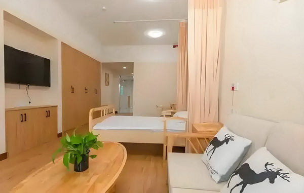 本科生在深圳好落户吗_不会唱歌却开演唱会，58岁的郑伊健消费情怀？ 不会唱歌因资金短缺