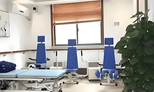 深圳研究生 深圳落户条件_签约达成，再见勇士！库里开始慌了，只出不进，金州争冠不现实 第三银行柜台种是缴费